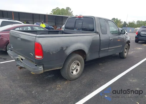 2002 Ford F-150 Lariat/Xl/Xlt from USA, damaged, VIN 2FTRX17L22CA34476